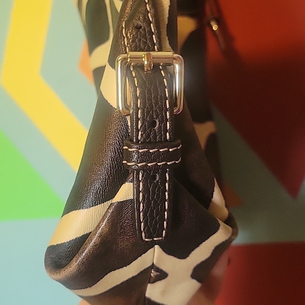 Dooney & Bourke Vintange Vacchetta Leather Giraffe Print Shoulder/ Hobo Bag+ Tag - Picture 5 of 16